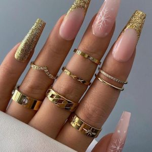 سالن تخصصی ناخن مانی بیوتی